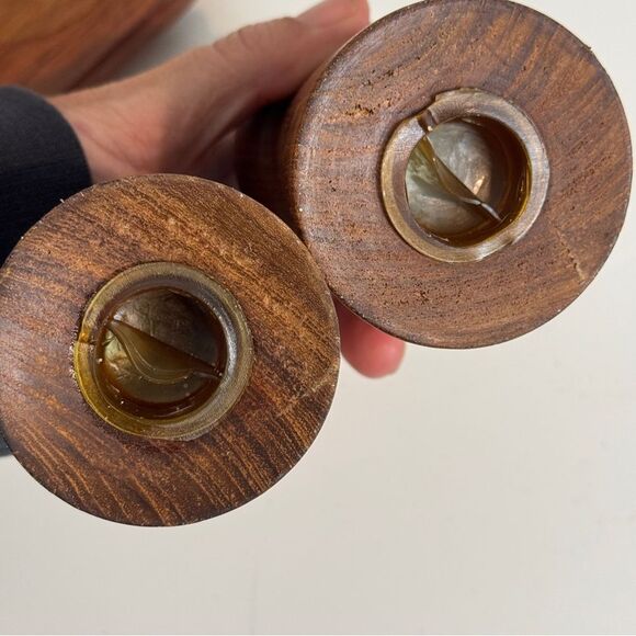 Vintage Teak Napkin Holder with Salt Shaker & Pepper Mill - Picture 6 of 11